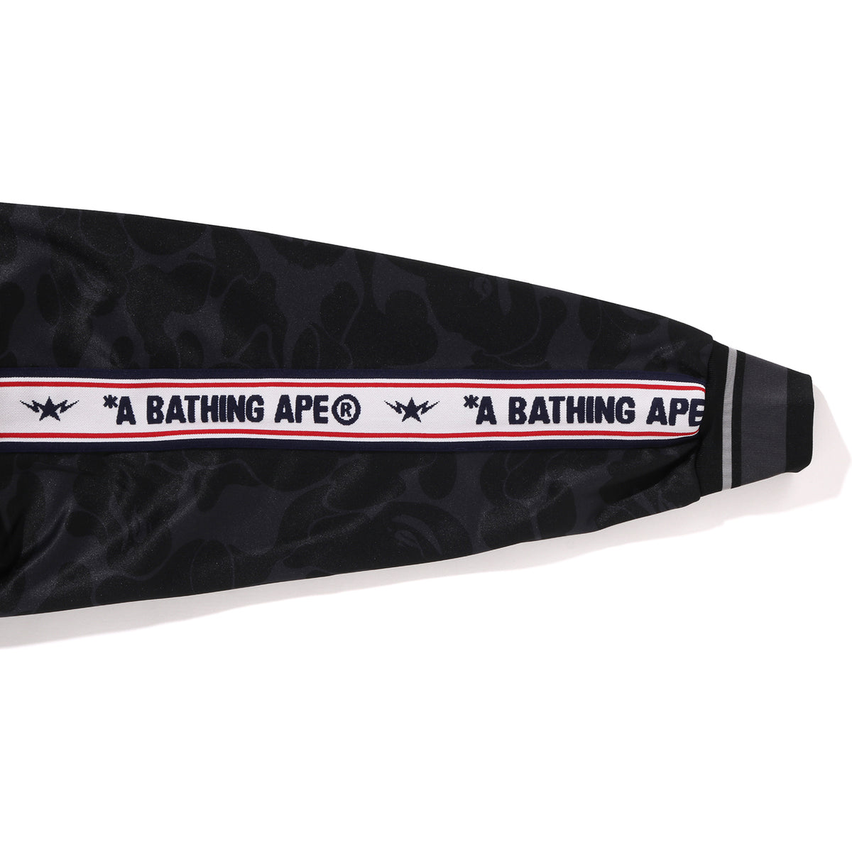 BAPE MENS SOLID CAMO RELAXED FIT SHARK FULL ZIP HOODIE JACKET
