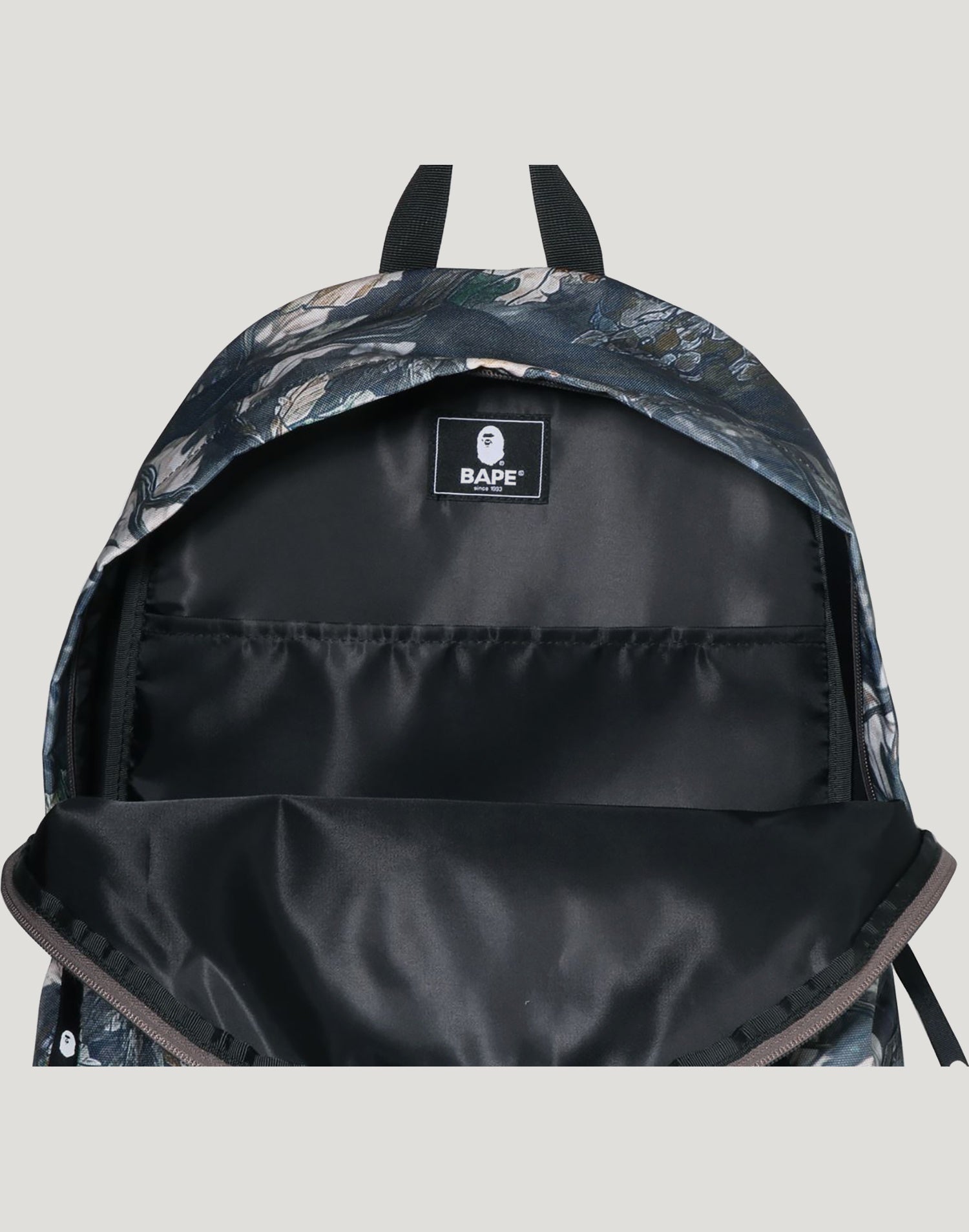 BAPE MENS TREE EDGE CAMO DAYPACK