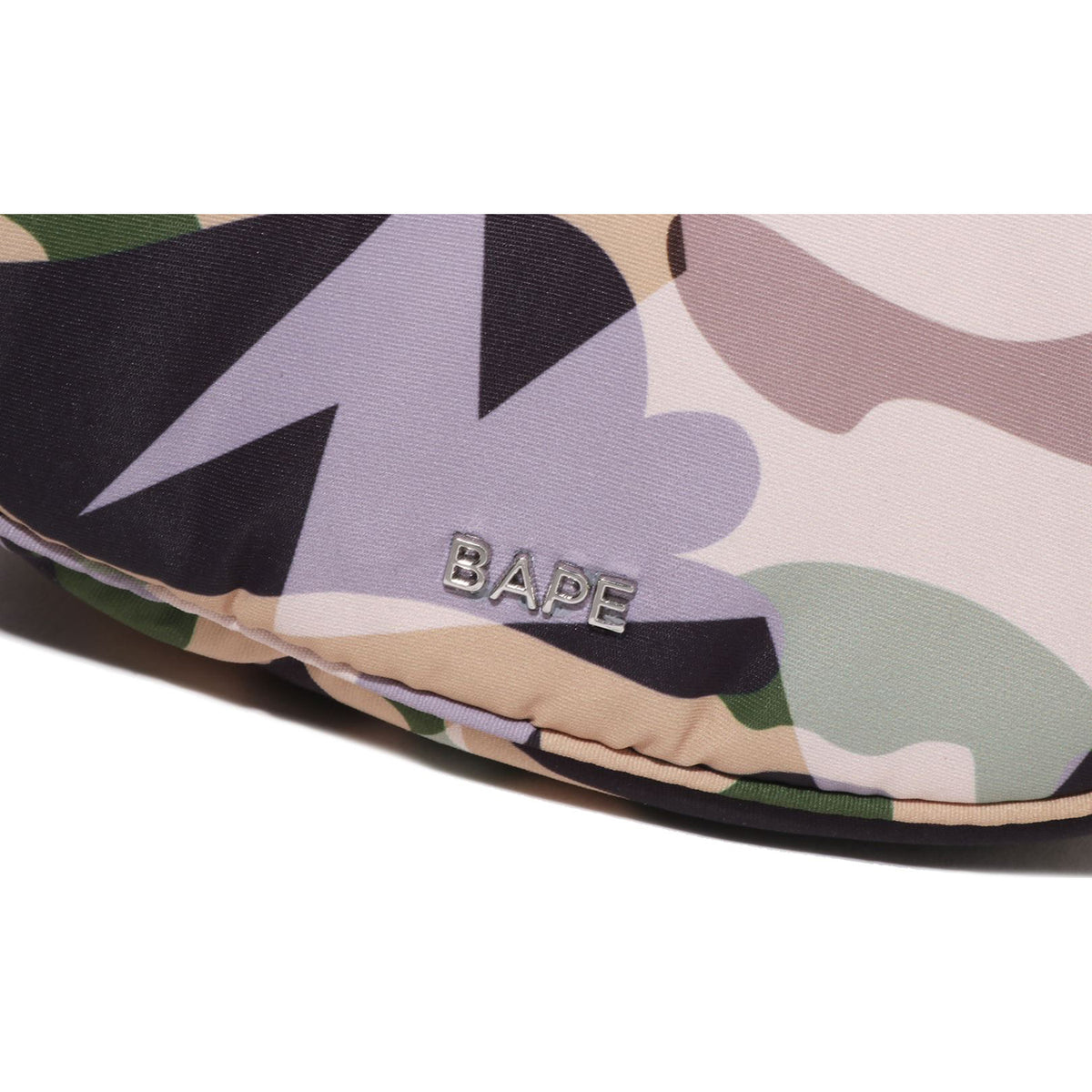 STA OVER PRINT 1ST CAMO QUILTING MOON SHAPE BAG LADIES