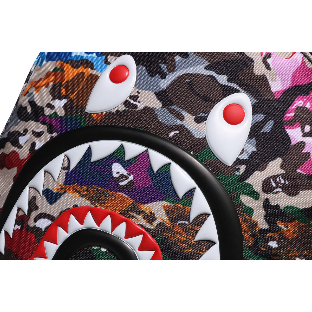 HYBRID CAMO SHARK PATCH DAYPACK KIDS