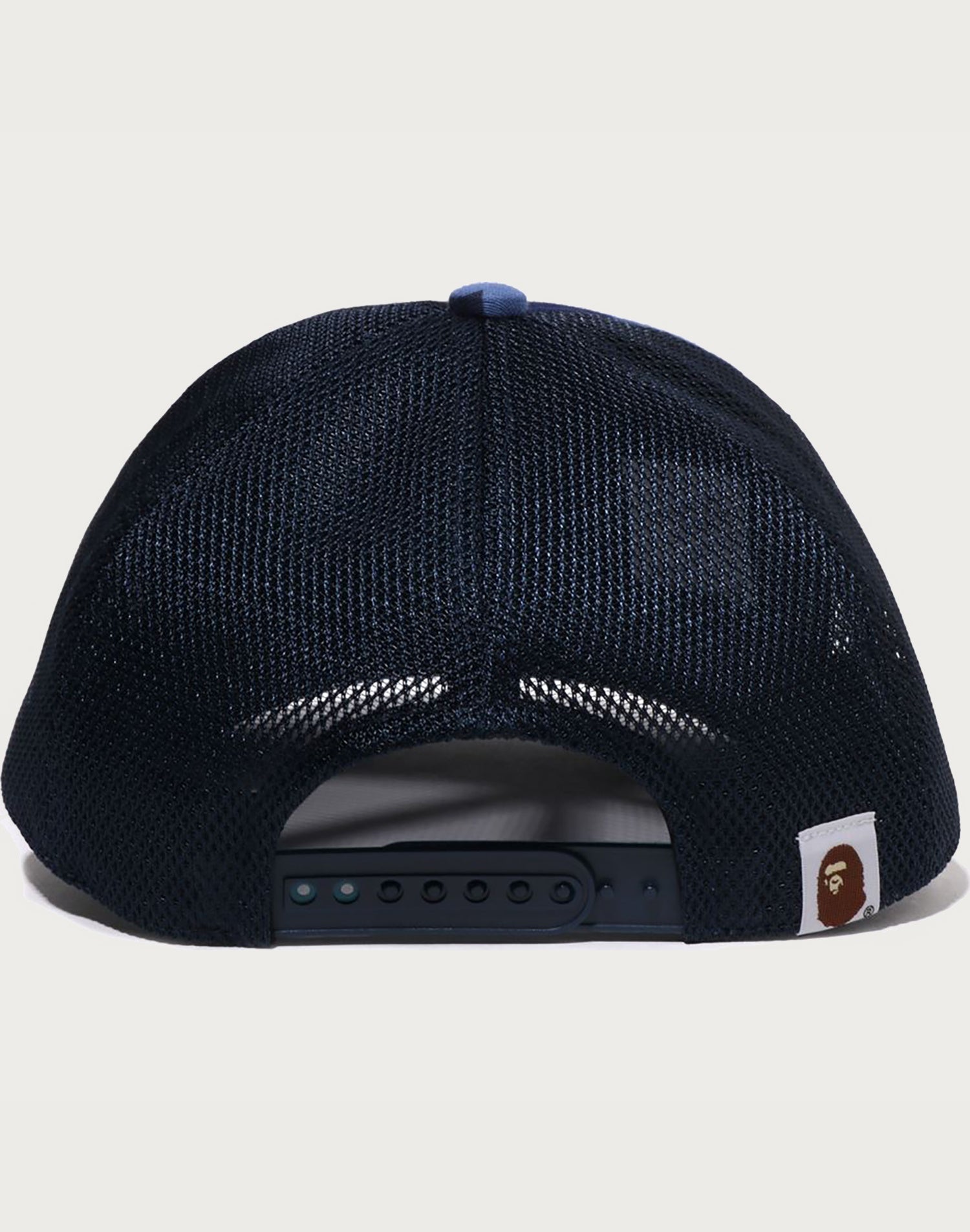 COLOR CAMO CRYSTAL BATHING APE LOGO MESH CAP LADIES