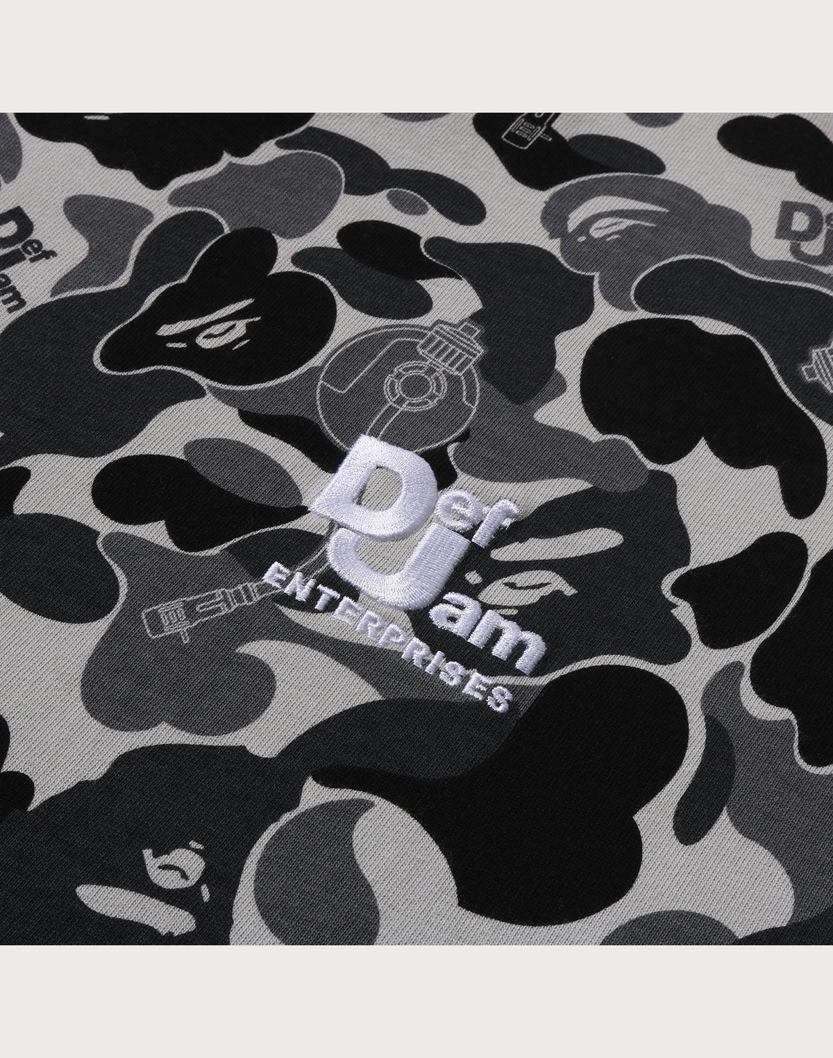 BAPE X DEF JAM CAMO RELAXED FIT TEE MENS