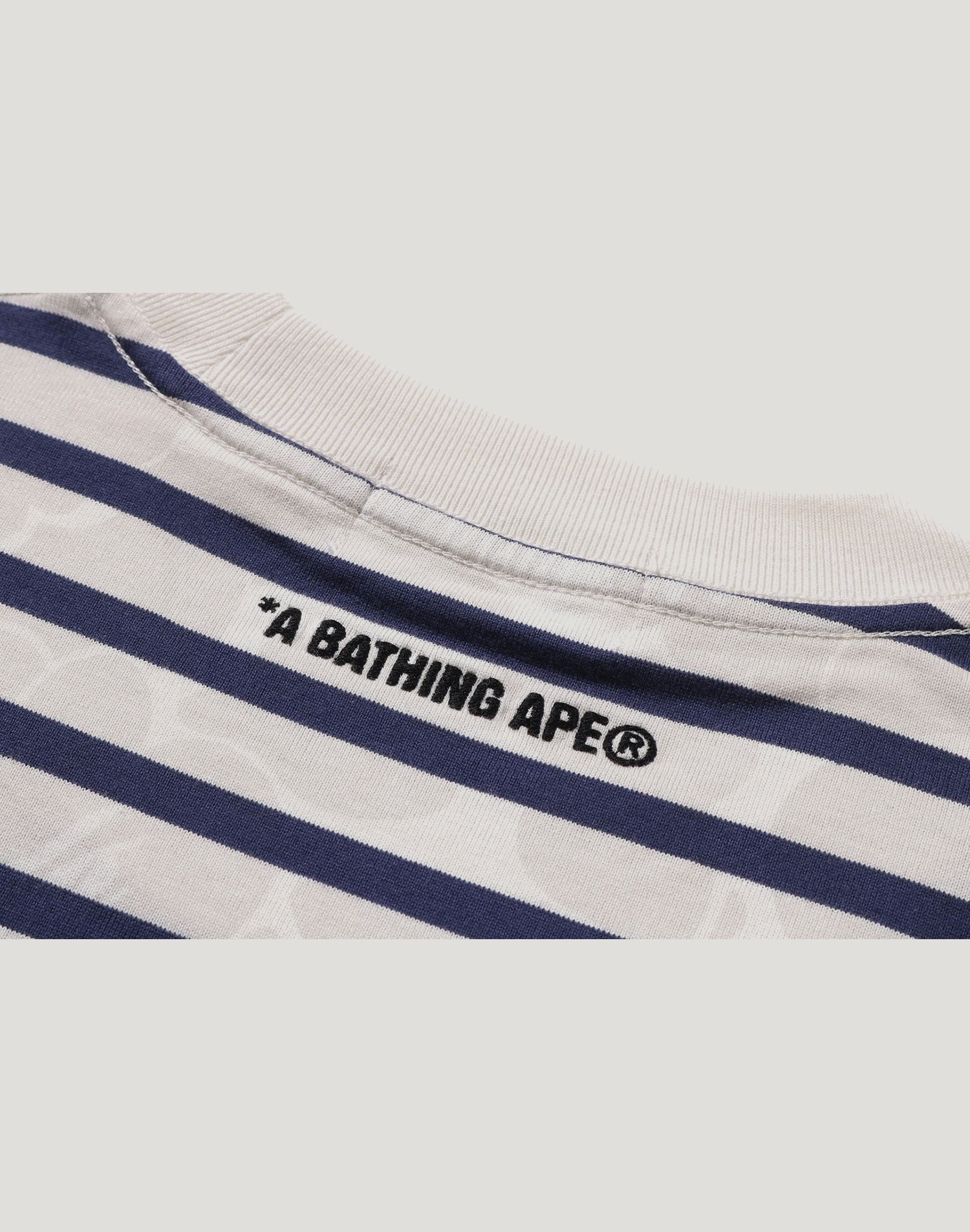 SOLID CAMO STRIPE ONE POINT RELAXED FIT TEE MENS