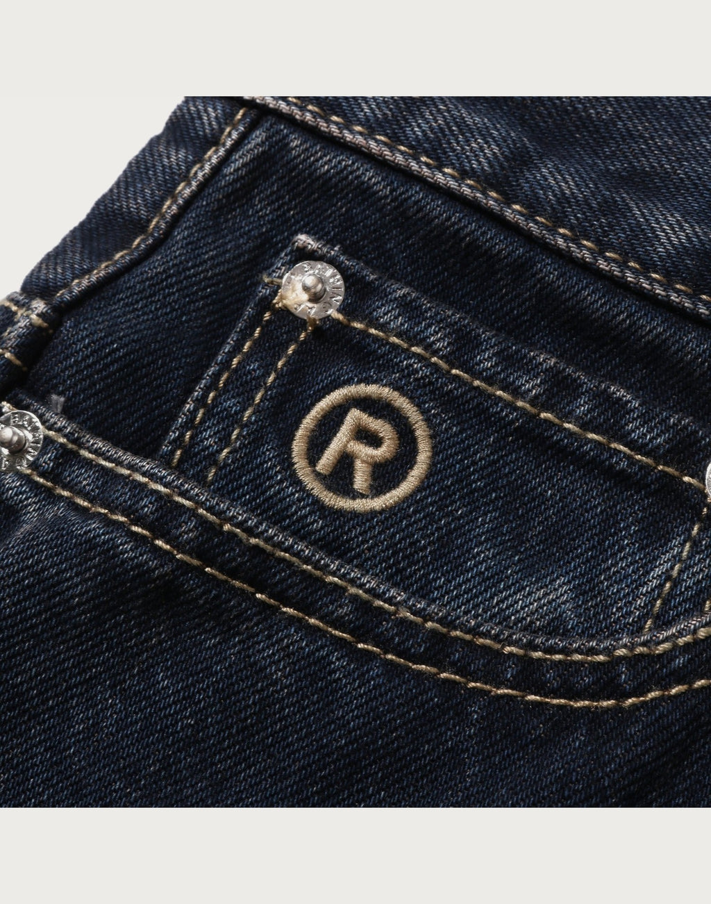 BAPE STA PATCH 13 OZ RELAXED FIT DENIM SHORTS M