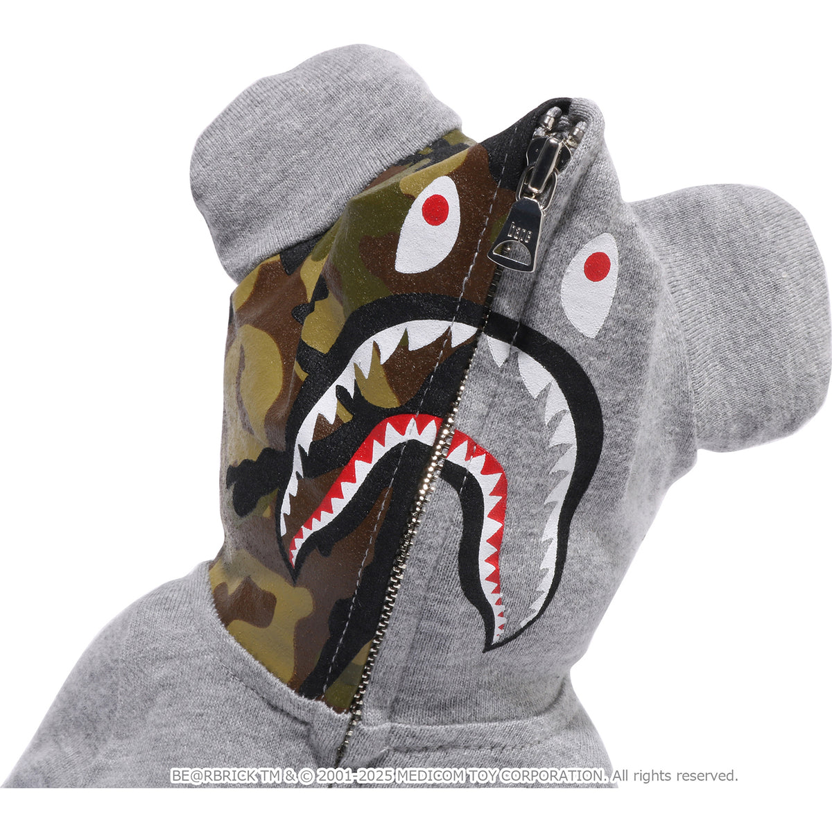 LEGACY CAMO SHARK BE@RBRICK 100% & 400%
