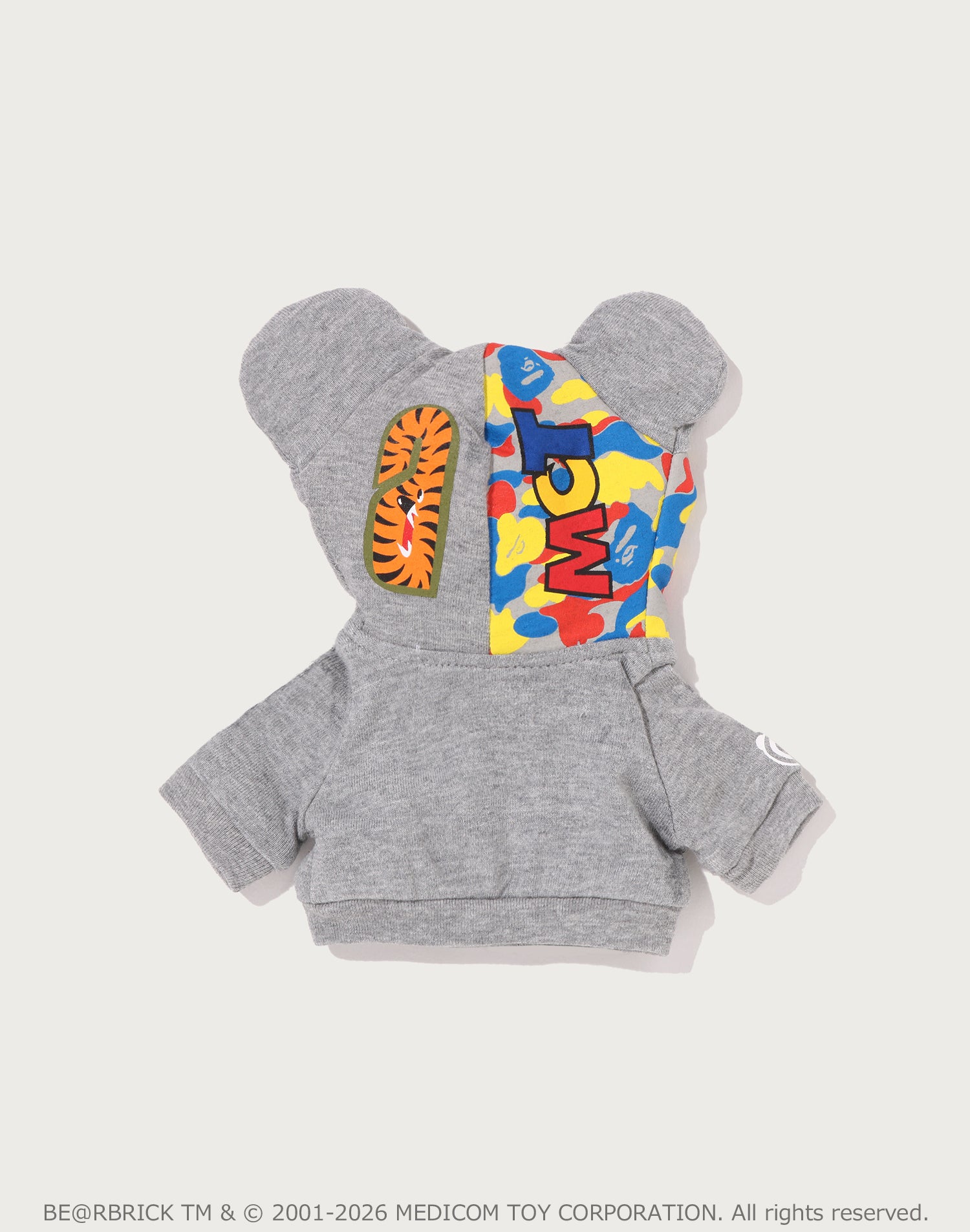 BAPE X MEDICOM TOY 30TH ANNIV. SHARK HOODIE BE@RBRICK 100%&400%
