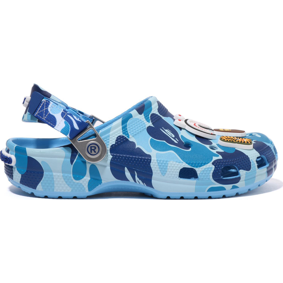 A BATHING APE × Crocs Clog  