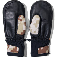 BAPE BY KAZUKI KURAISHI PIXELATE CAMO GLOVES MENS