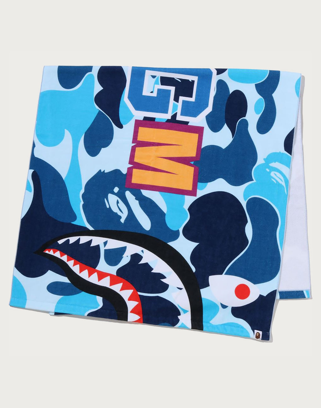 ABC CAMO SHARK BEACH TOWEL