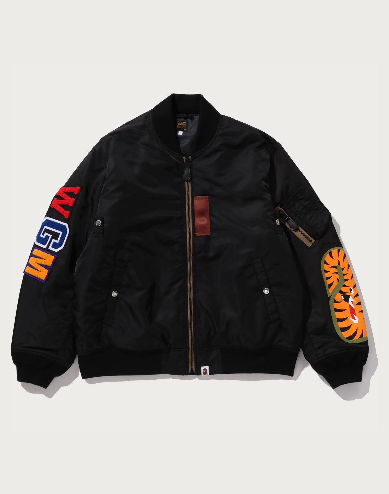 A BATHING APE MA-1 フライトジャケット ブラック A Bathing Ape Mens 25 Fall Shark MA-1 Jacket – us.bape.com