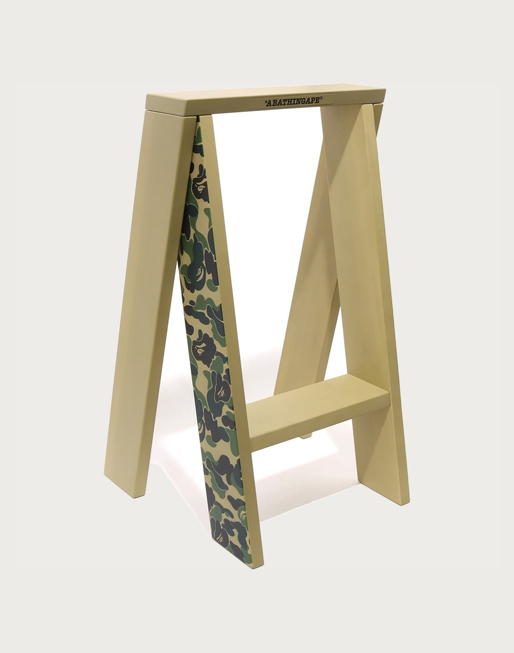 BAPE X ISHINOMAKI LABORATORY ABC CAMO AA STOOL
