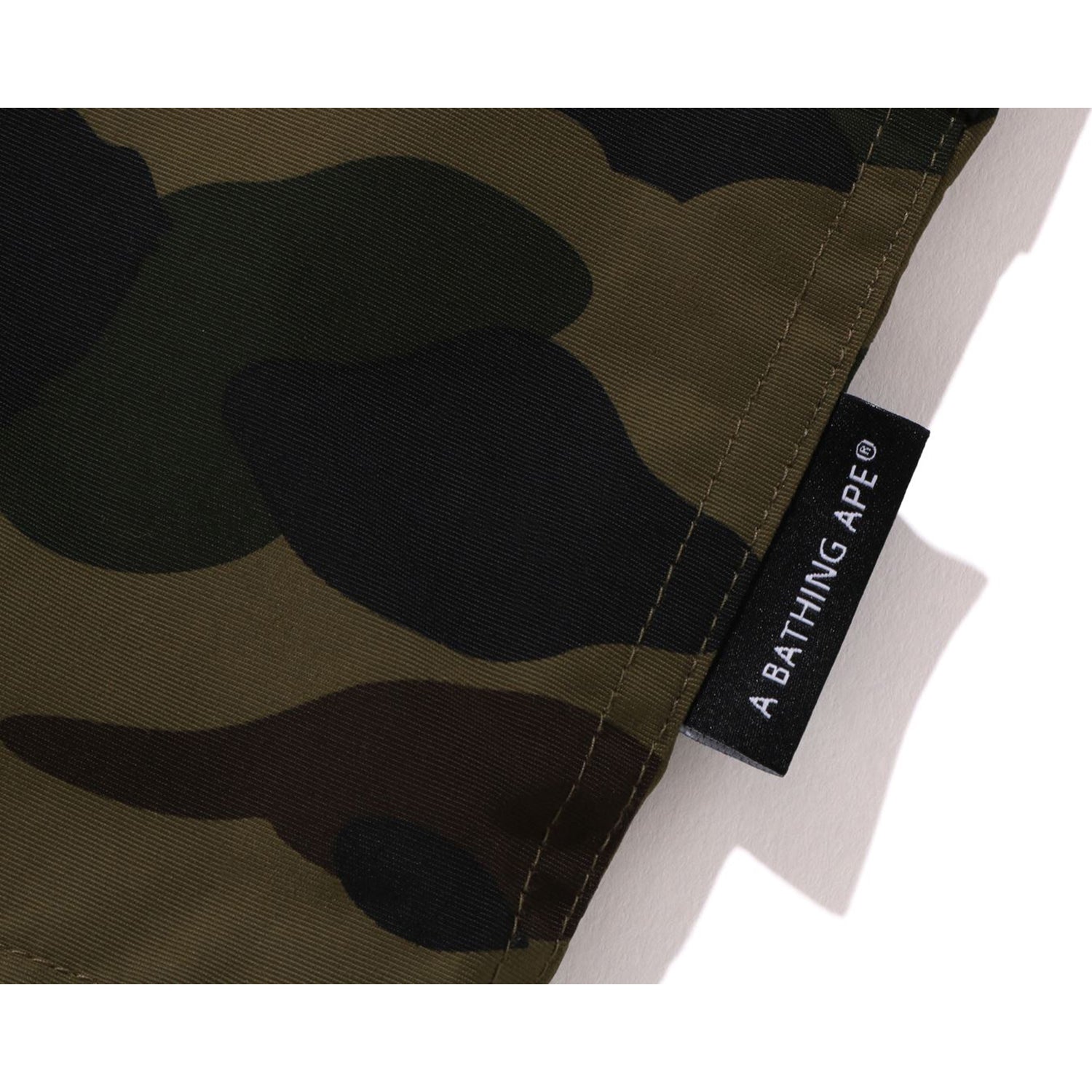 1ST CAMO SNOWBOARD JACKET MENS – us.bape.com