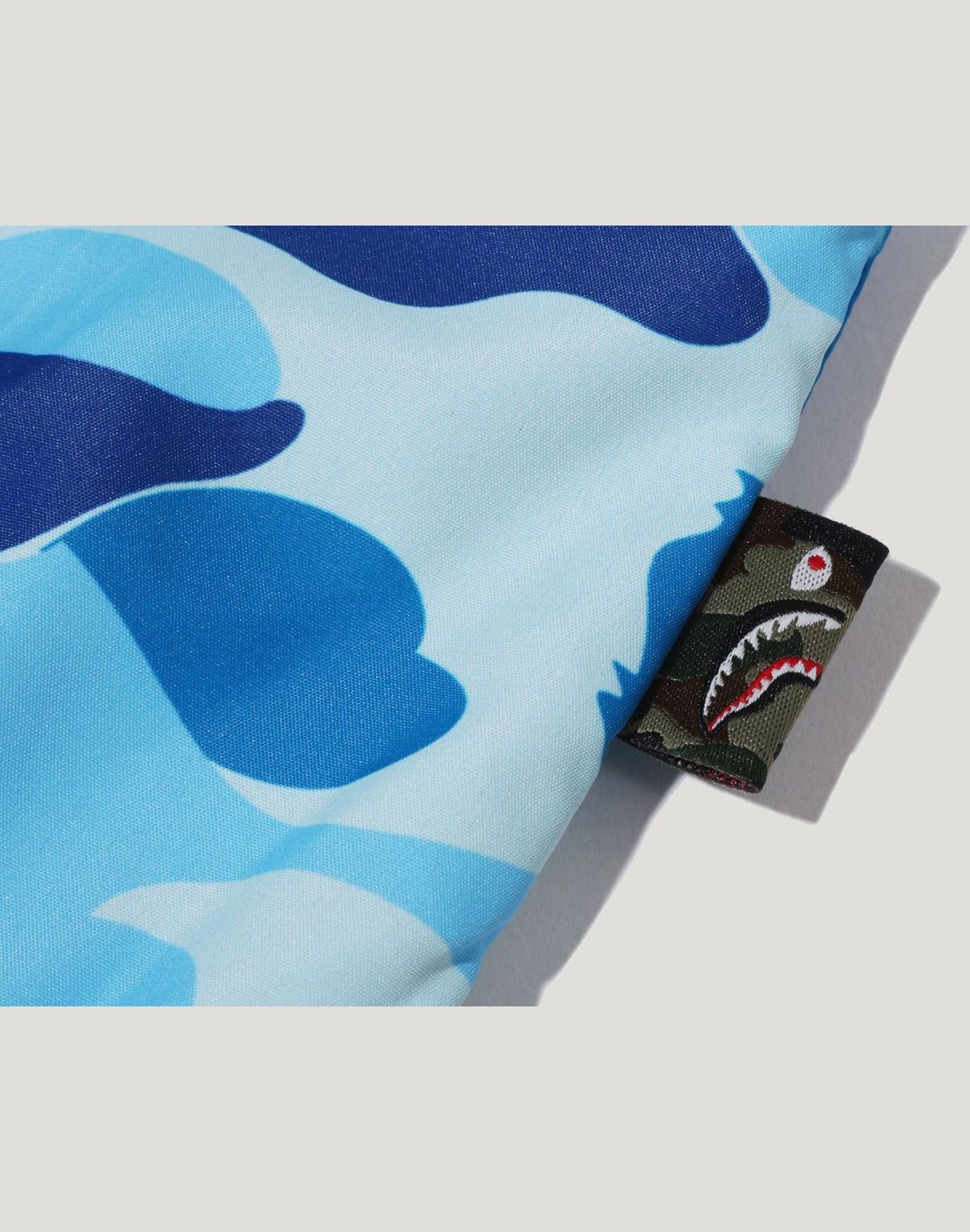 ABC CAMO SHARK HOODIE JACKET LADIES