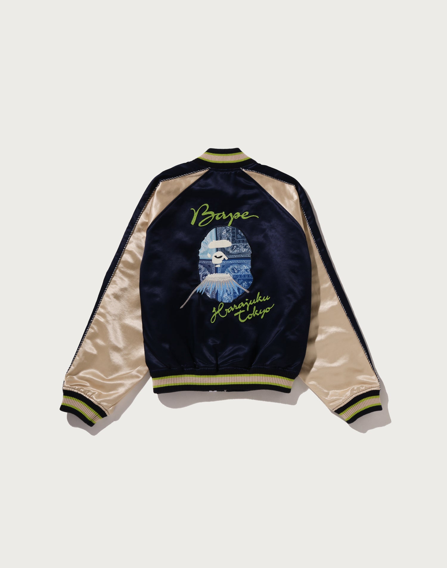 PAISLEY PATTERN APE HEAD SOUVENIR JACKET LADIES – us.bape.com