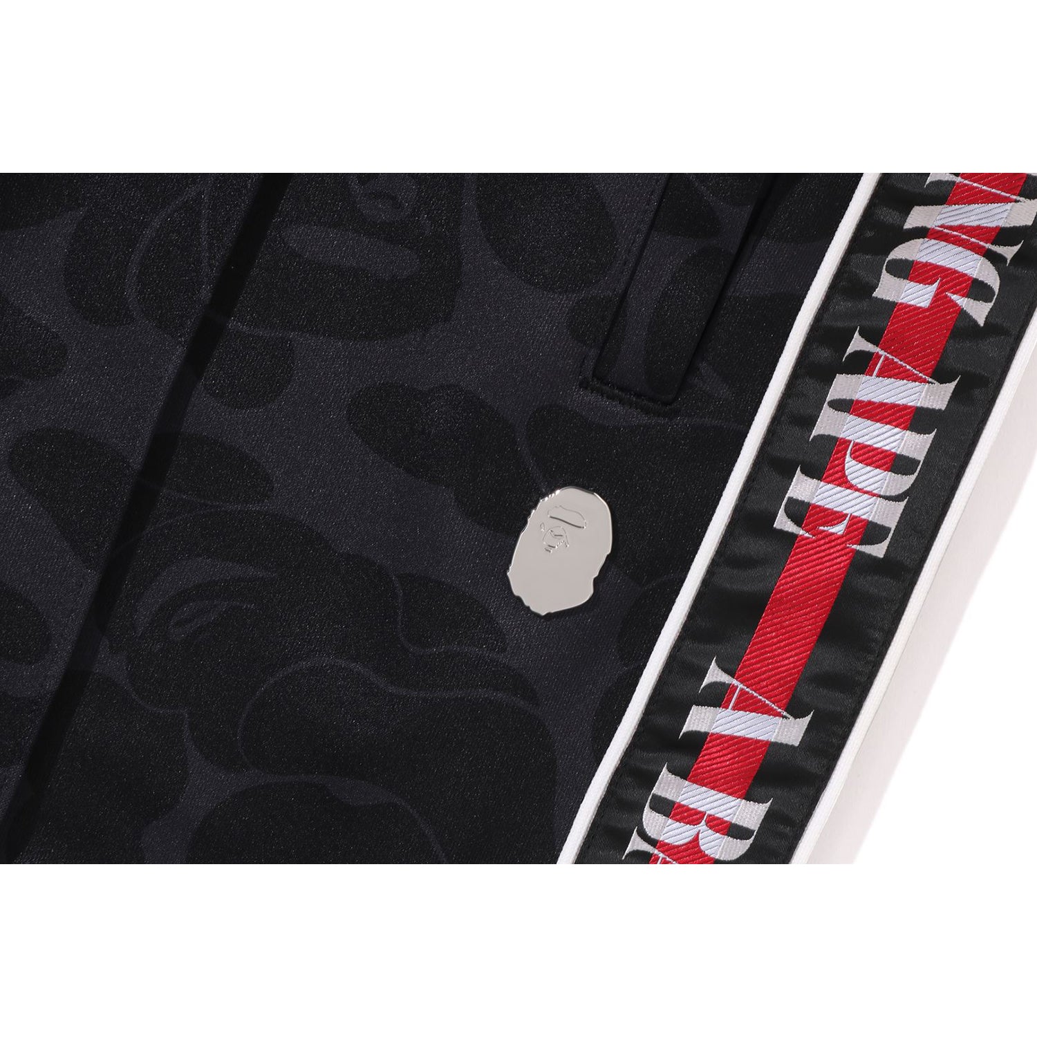 SOLID CAMO ONE POINT TRACK PANTS MENS – us.bape.com