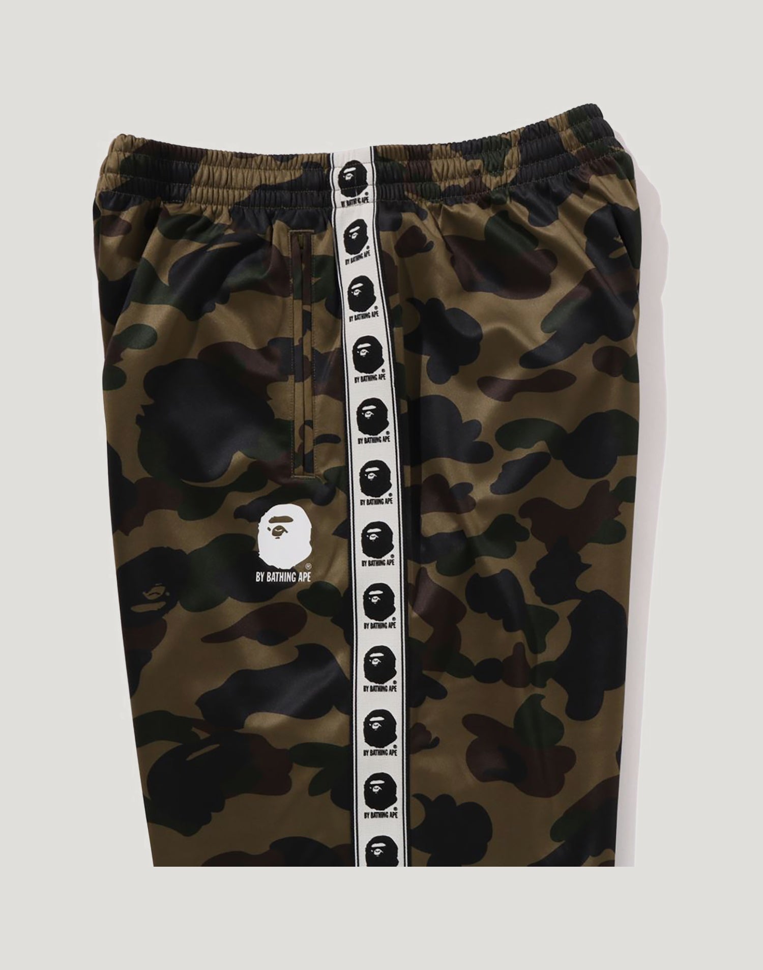 1ST CAMO LOOSE FIT TRACK PANTS MENS
