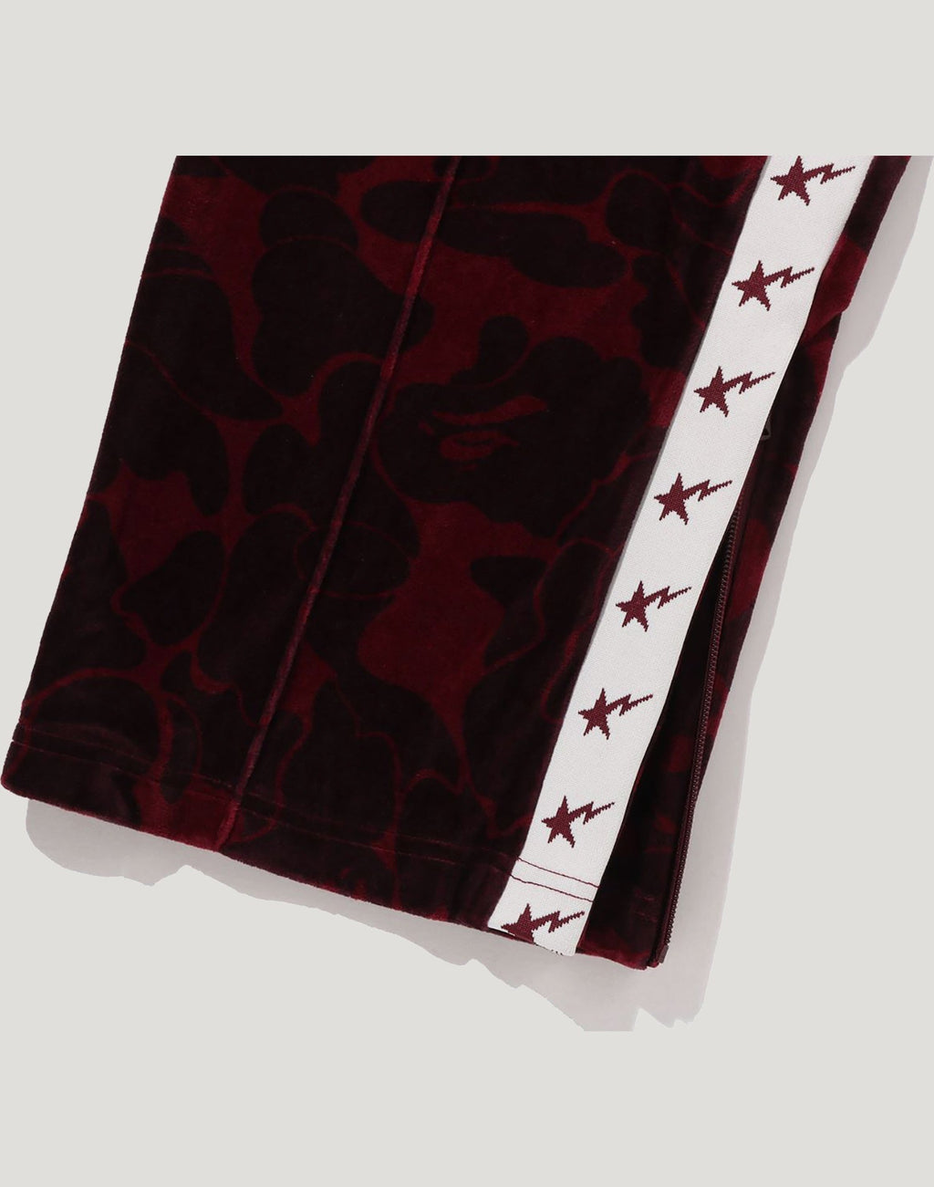 SOLID CAMO VELOUR METAL ONE POINT RELAXED FIT TRACK PANTS MENS