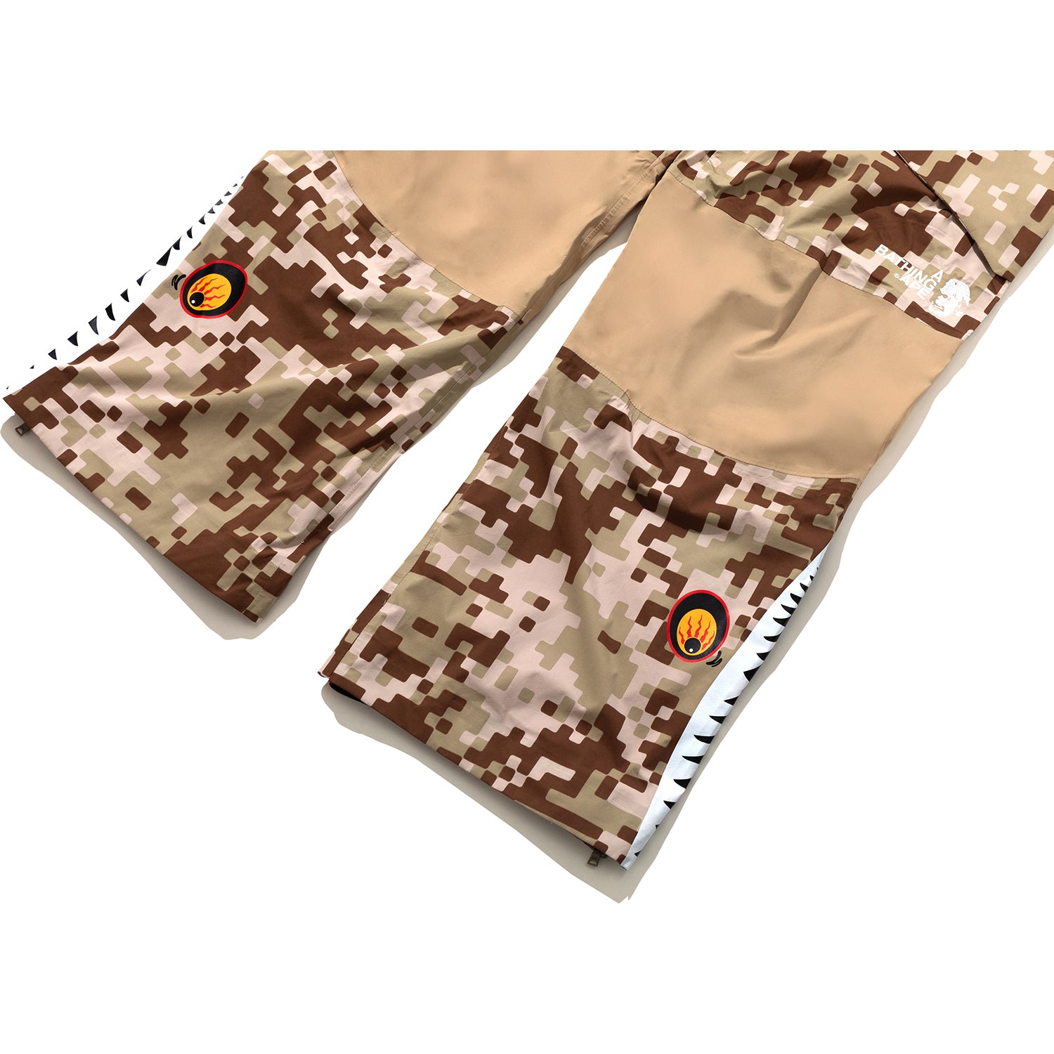 美品 bape ape オーバーオール カモ 2XL BAPE BY KAZUKI KURAISHI UAP CAMO SHARK SNOWBOARD OVERALLS MENS