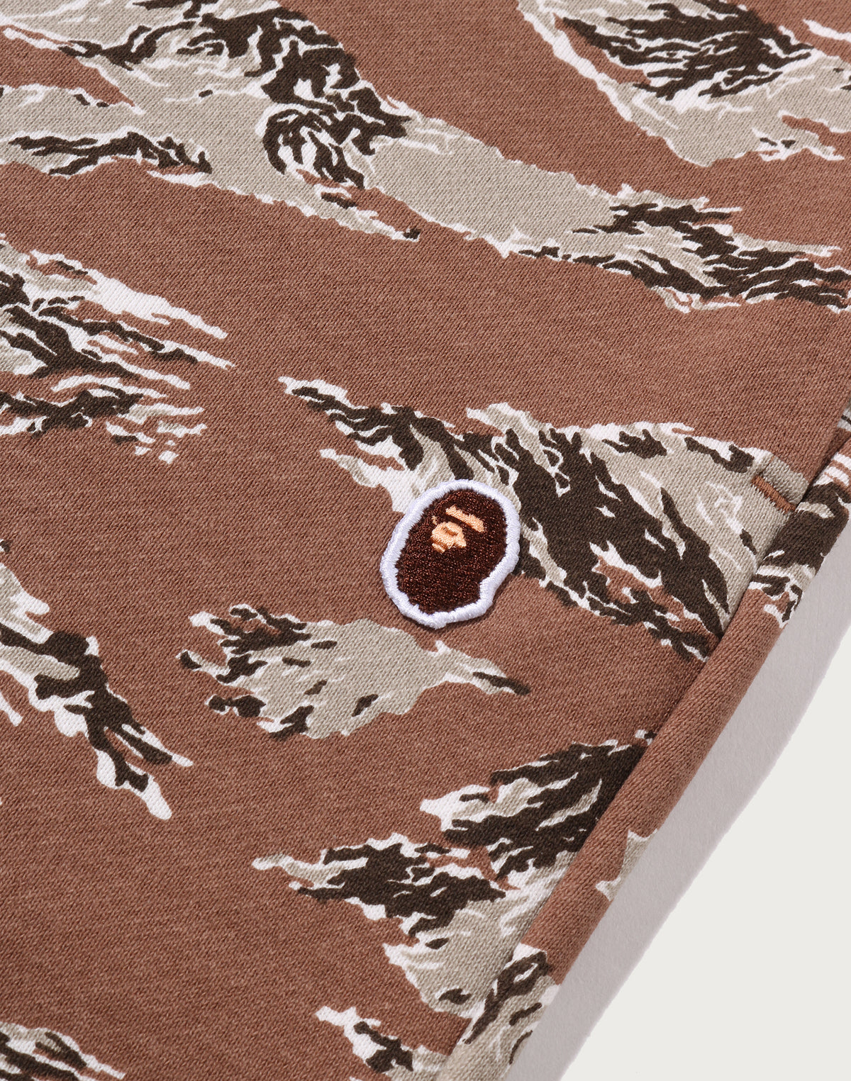 TIGER CAMO ONE POINT SWEATPANTS MENS