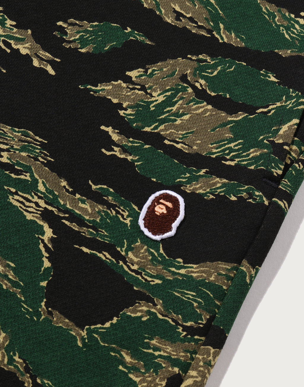 TIGER CAMO ONE POINT SWEATPANTS MENS