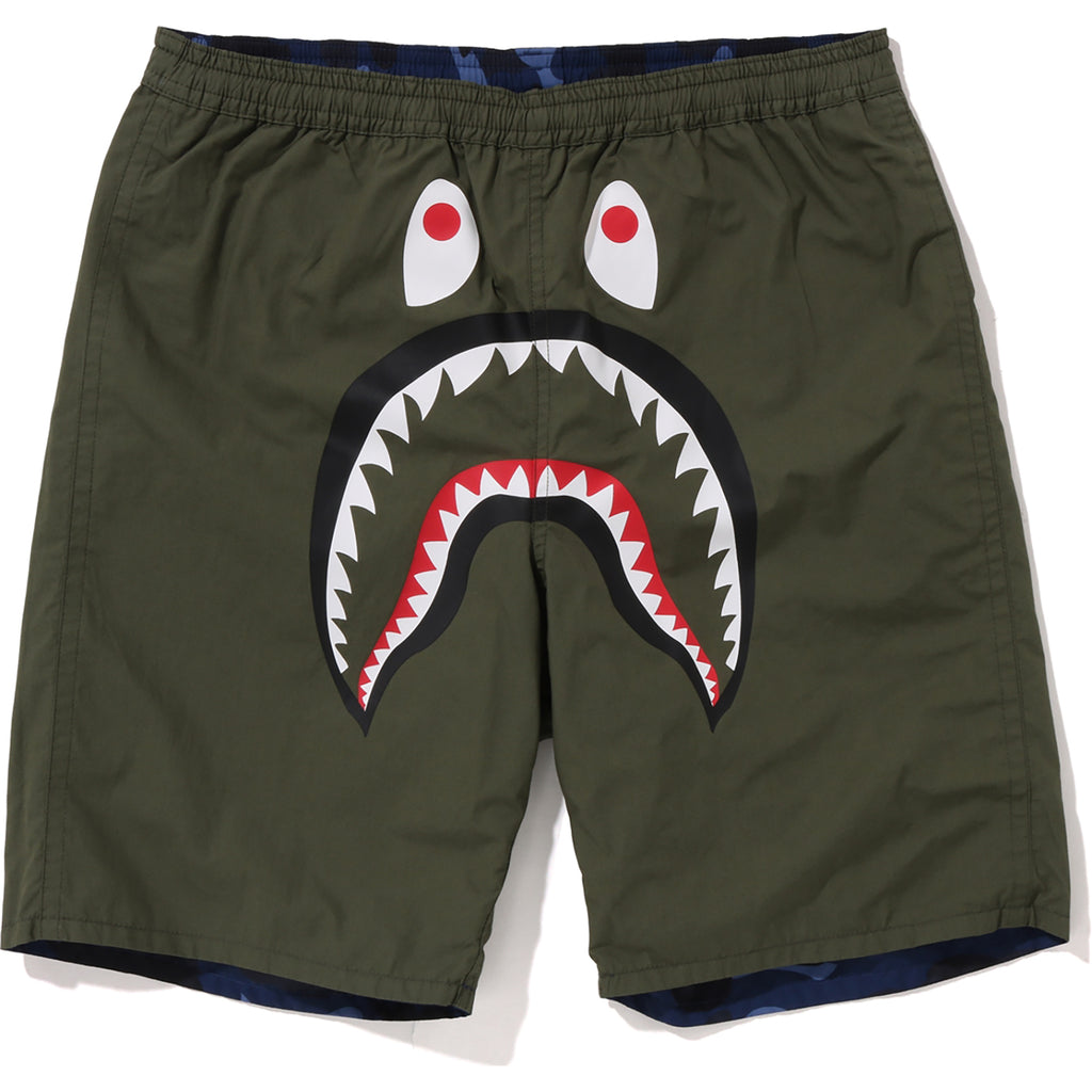 A Bathing Ape Boys XL Shark Head Green Camo Shorts Bape Kids