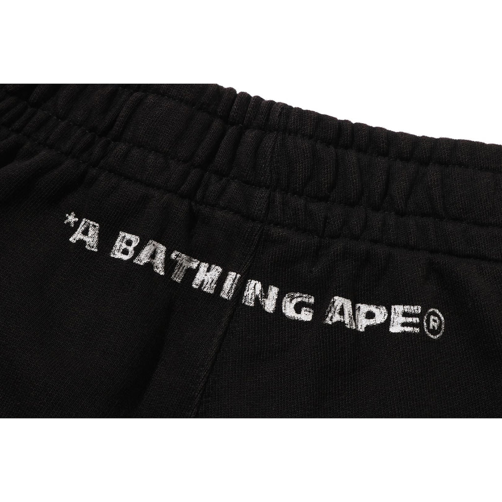 HEAVY WASH HAND DRAW FOOTBALL LOGO RELAXED FIT SWEAT SHORTS MENS