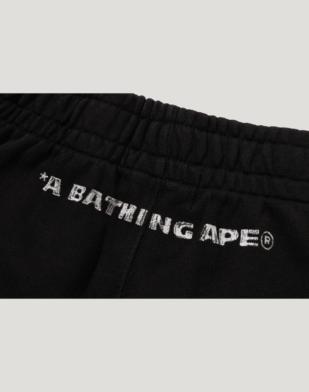 HEAVY WASH HAND DRAW FOOTBALL LOGO RELAXED FIT SWEAT SHORTS MENS