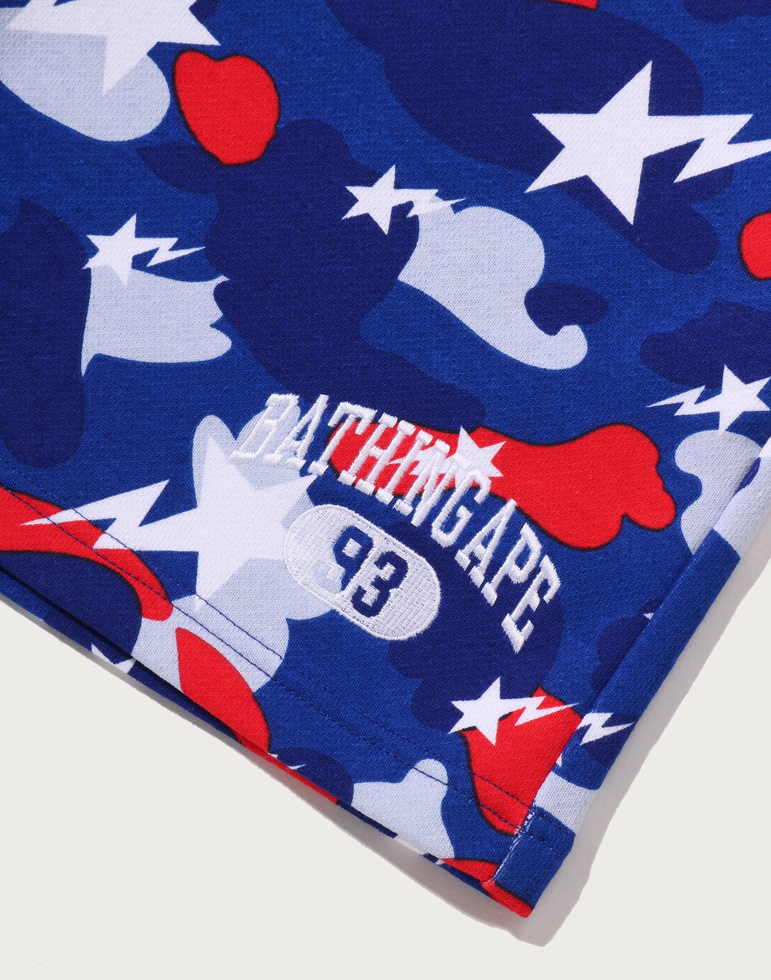 STA STRIKE CAMO SWEAT SHORTS LADIES