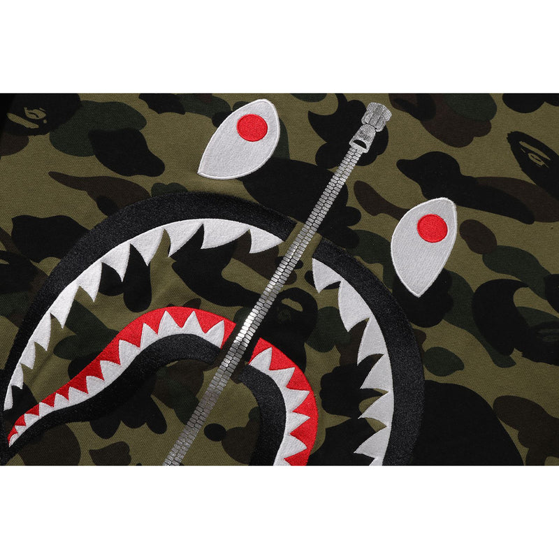 1ST CAMO SHARK CREWNECK MENS