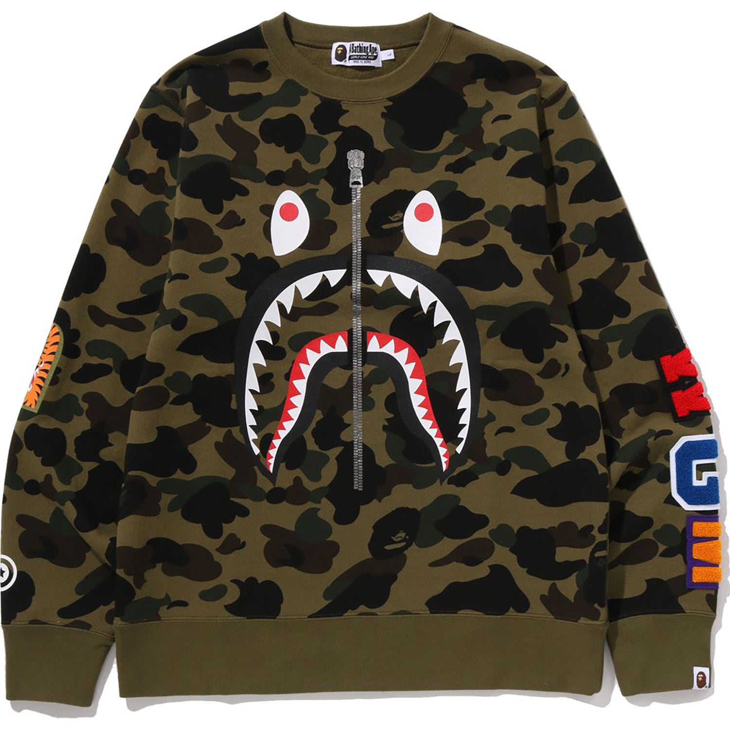 A BATHING APE　1ST CAMO SHARK CREWNECK 1ST CAMO SHARK Crewneck Sweatshirt - Men's Fall | BAPE – us.bape.com
