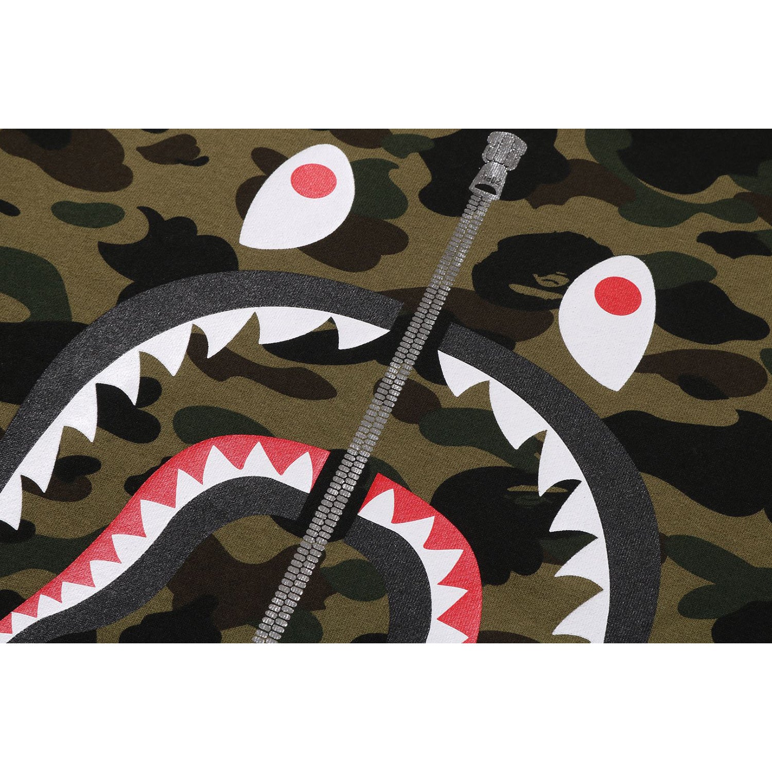 A BATHING APE　1ST CAMO SHARK CREWNECK BAPE MENS 1ST CAMO SHARK CREWNECK SWEATSHIRT – us.bape.com