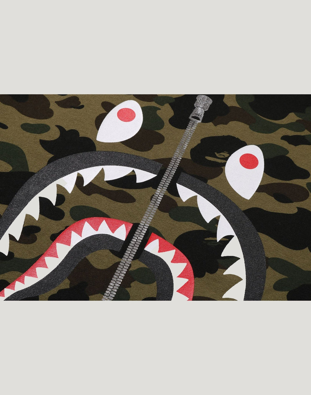 1ST CAMO SHARK CREWNECK SWEATSHIRT MENS