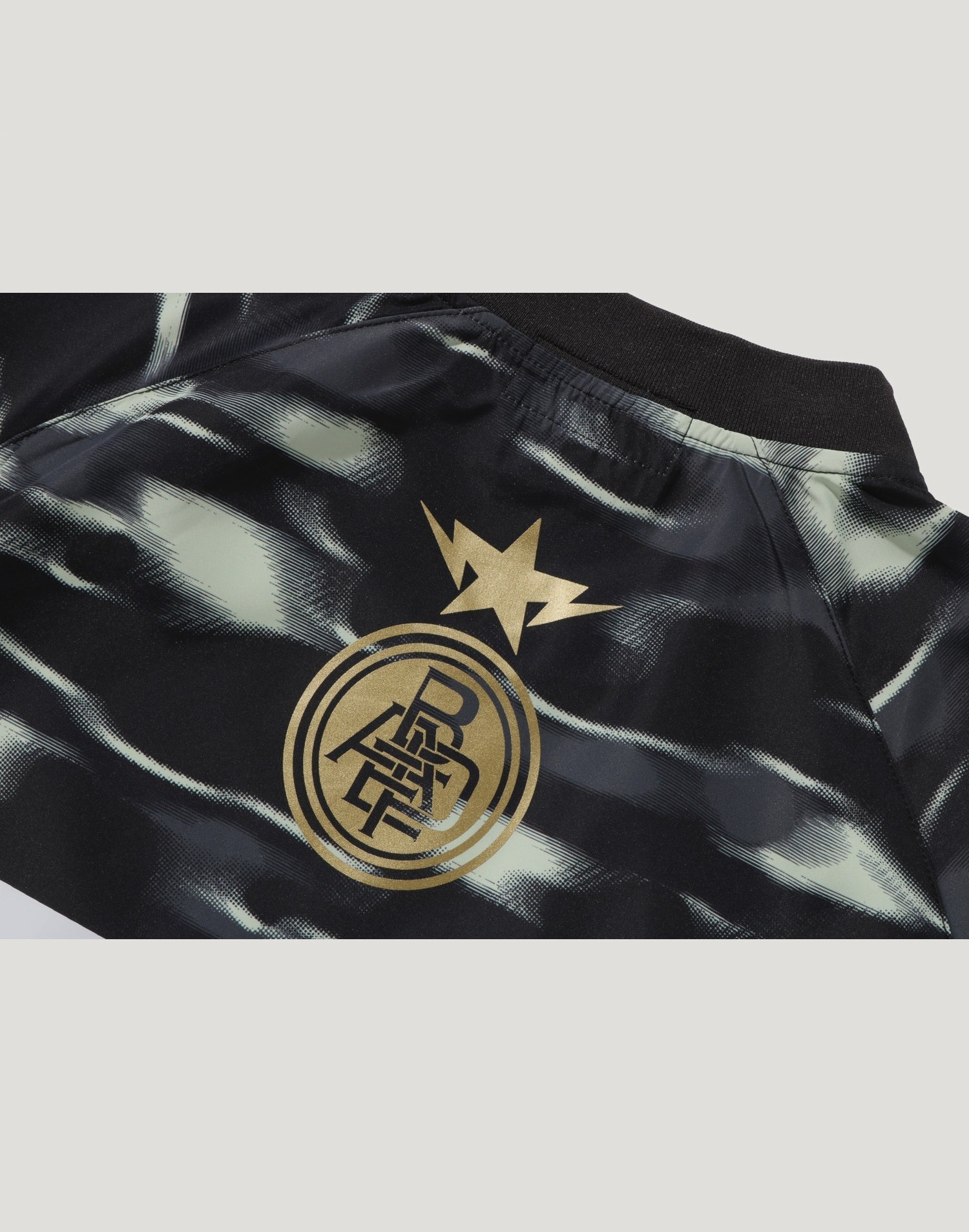 SCREEN CAMO FOOTBALL LOGO RELAXED FIT CREWNECK SWEATSHIRT MENS
