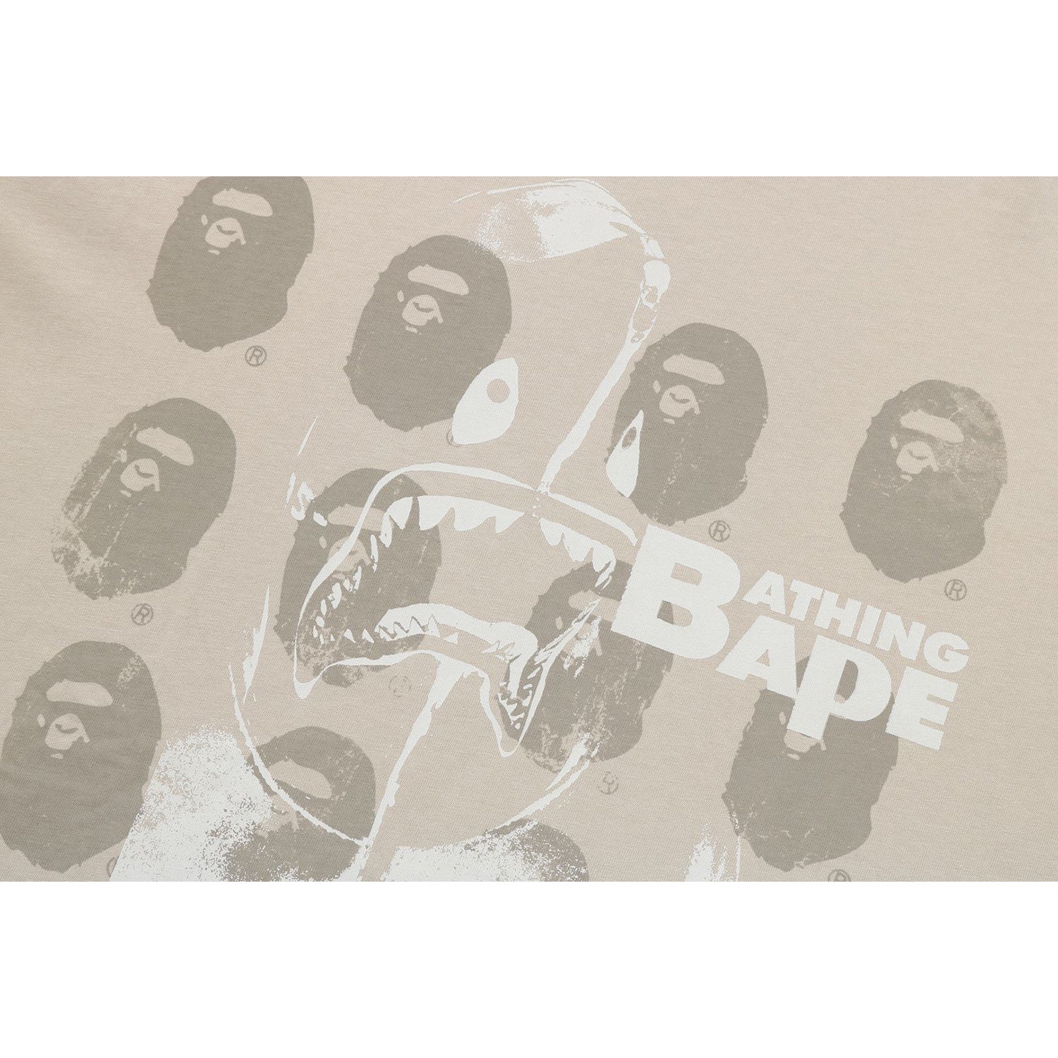 A BATHING APE / Tシャツ/M/コットン/BLK/総柄/001TEL801343M/Spray Paint Multi Logo T SPRAY PRINT MULTI LOGO RELAXED FIT TEE MENS – us.bape.com