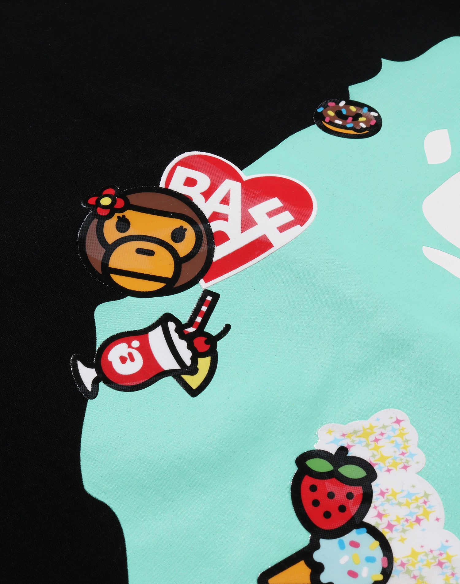 STICKERS ON APE HEAD TEE LADIES