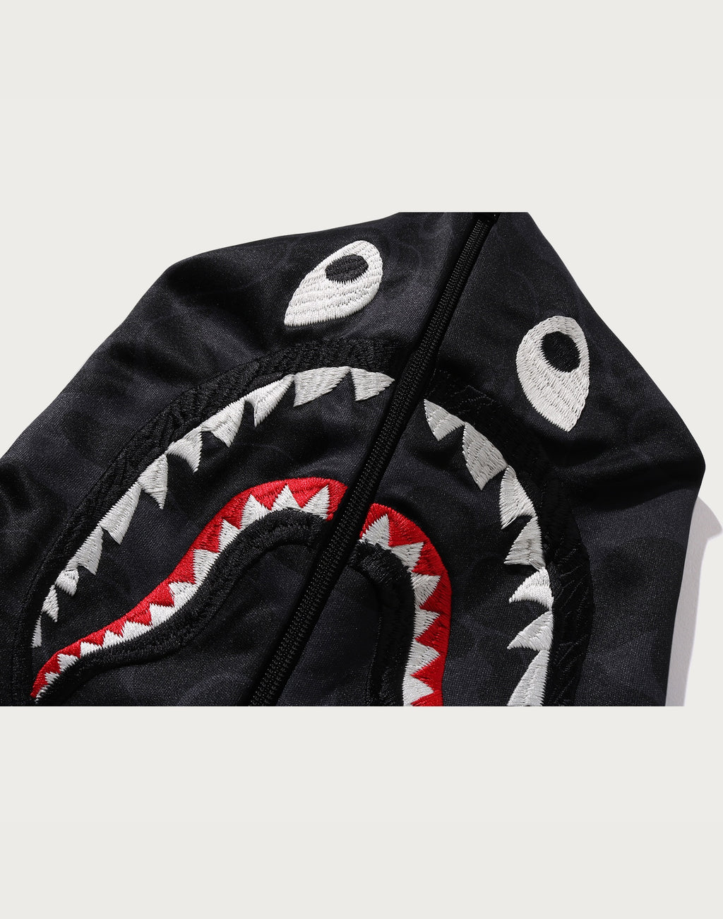 BAPE MENS SOLID CAMO RELAXED FIT SHARK FULL ZIP HOODIE JACKET