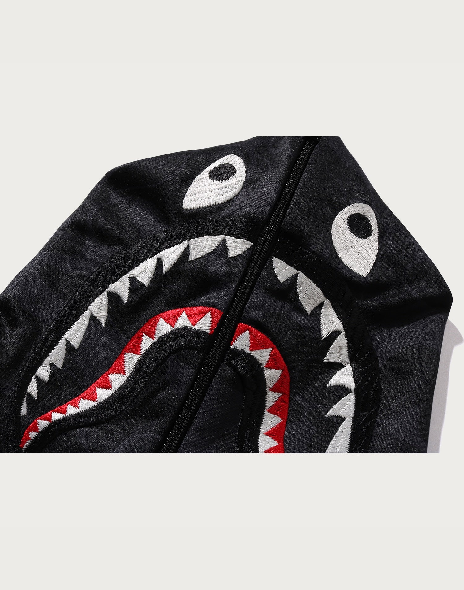 BAPE MENS SOLID CAMO RELAXED FIT SHARK FULL ZIP HOODIE JACKET