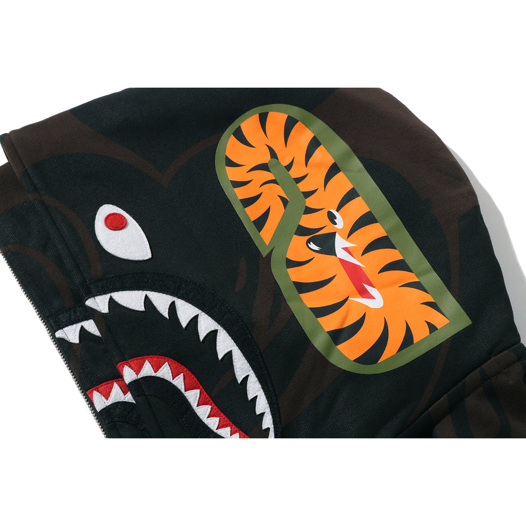 BAPE US BLACK FRIDAY SOLID CAMO DOUBLE SHARK FULL ZIP HOODIE MENS