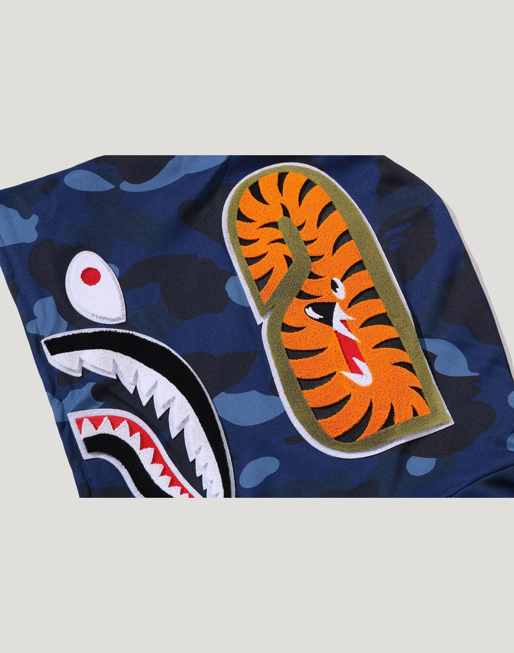 COLOR CAMO SHARK RELAXED FIT HOODIE TRACK JACKET MENS