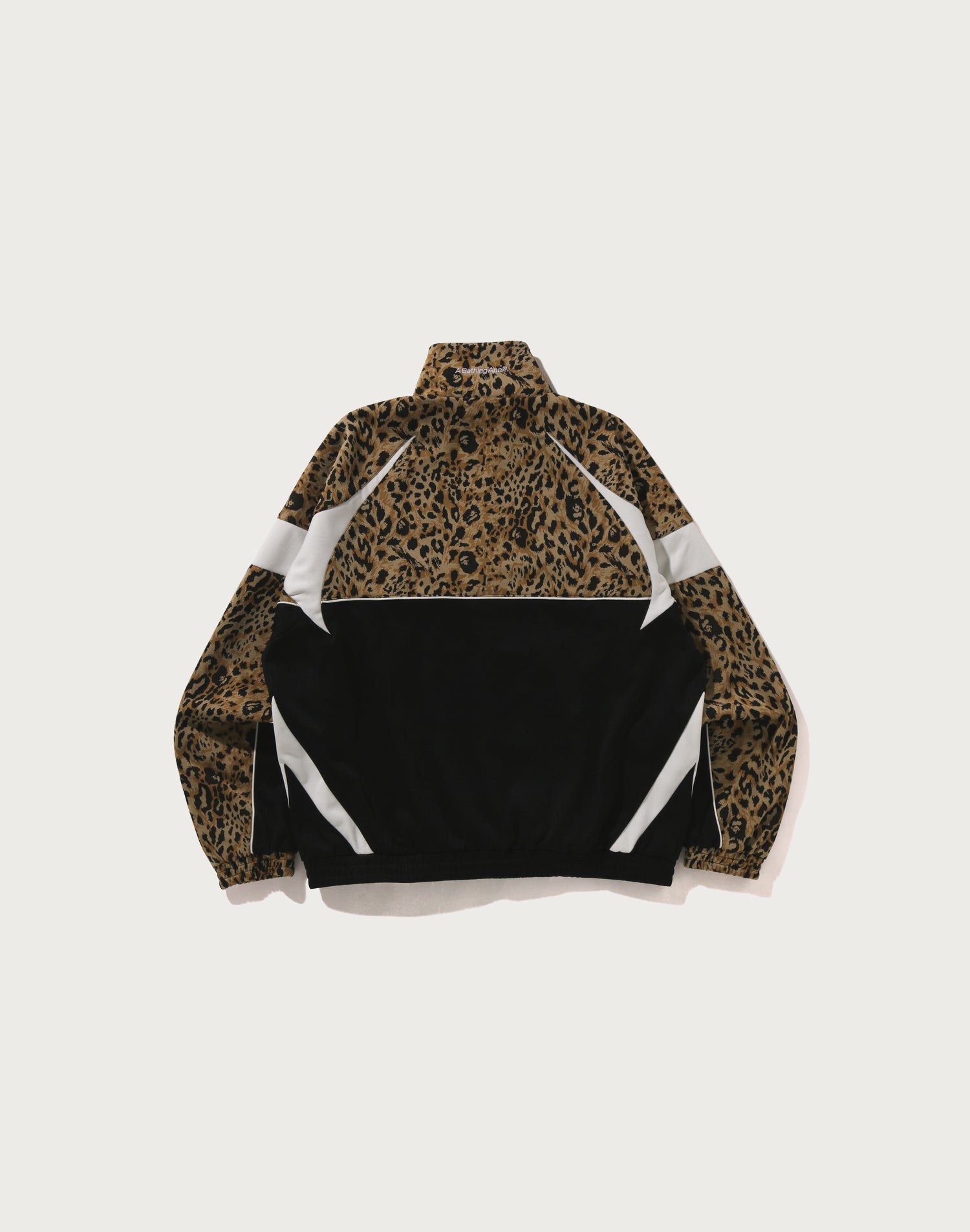 【A・BATHING APE】BW LEOPARD STOLE 00s WILD LEOPARD PATTERN RELAXED FIT TRACK JACKET MENS – us.bape.com