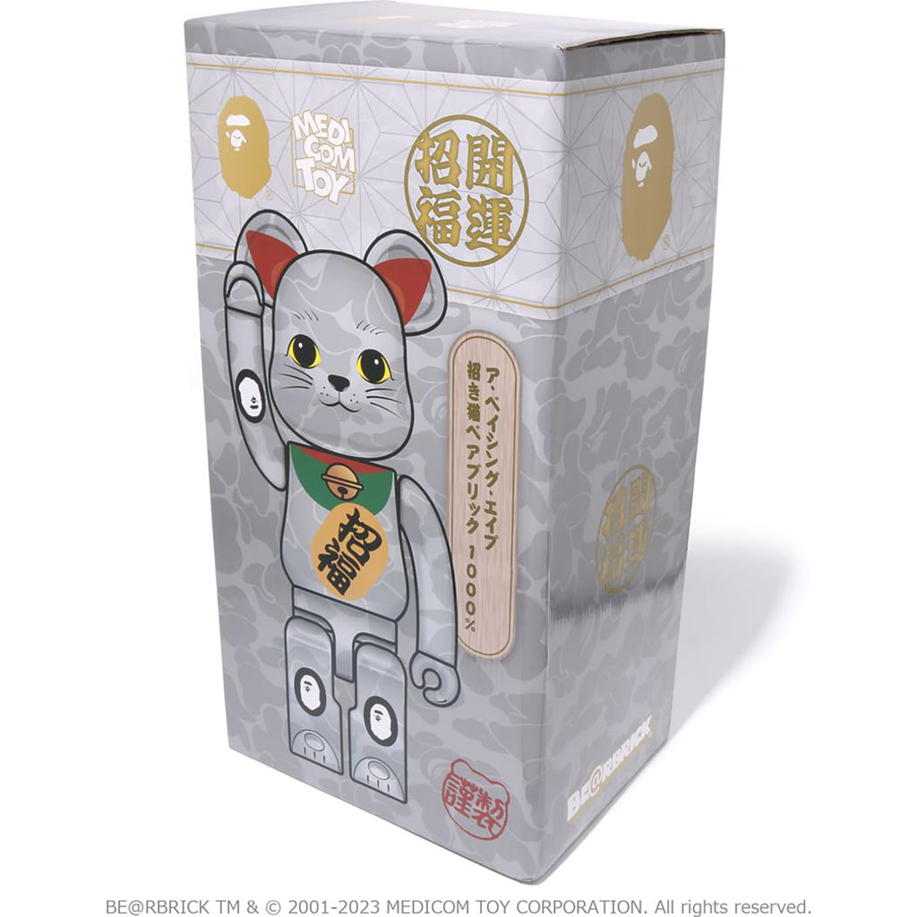 NEW YEAR BE@RBRICK MANEKINEKO 1000%