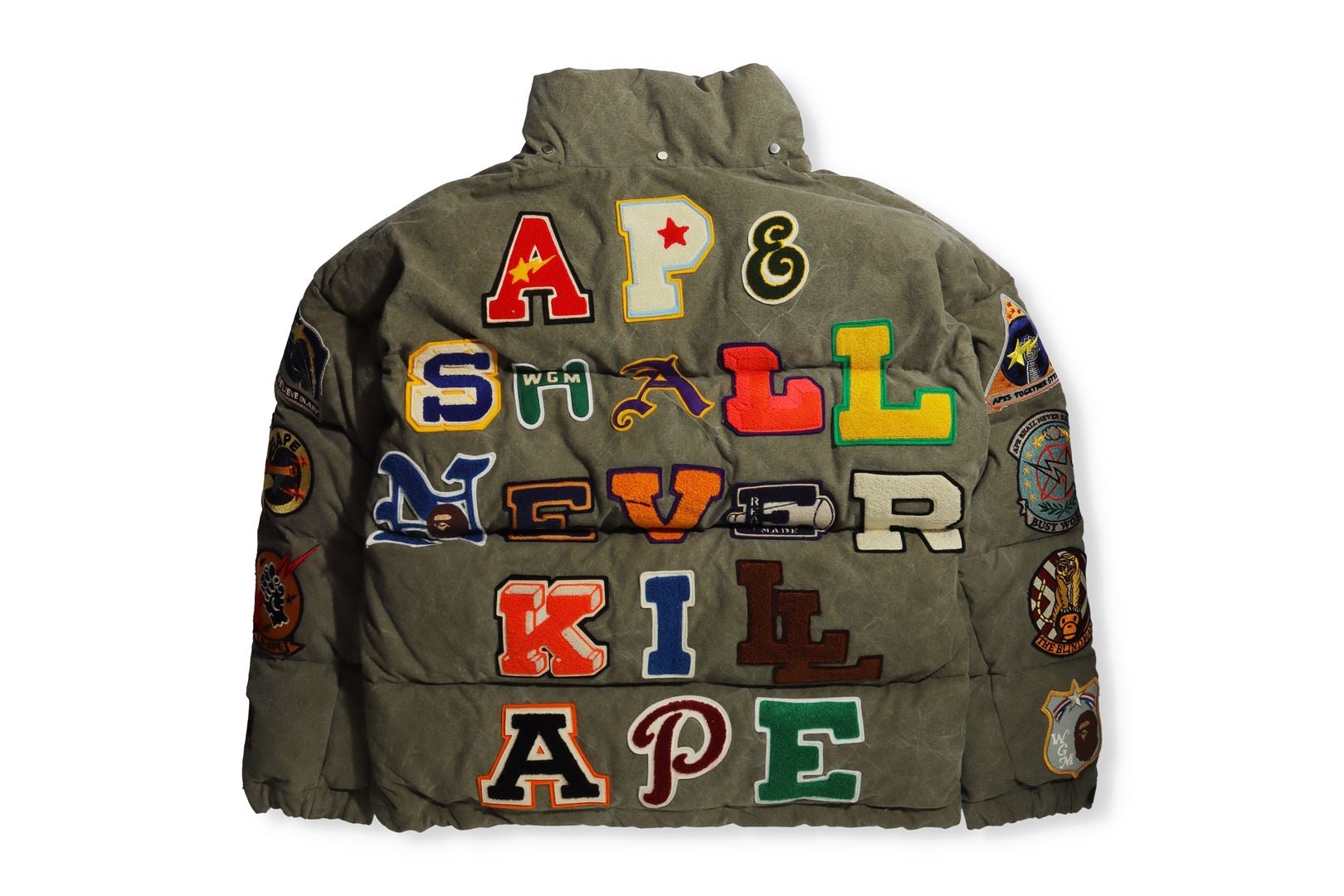 中華のおせち贈り物 BAPE READYMADE TIGER SHARK DOWN JACKET ダウン