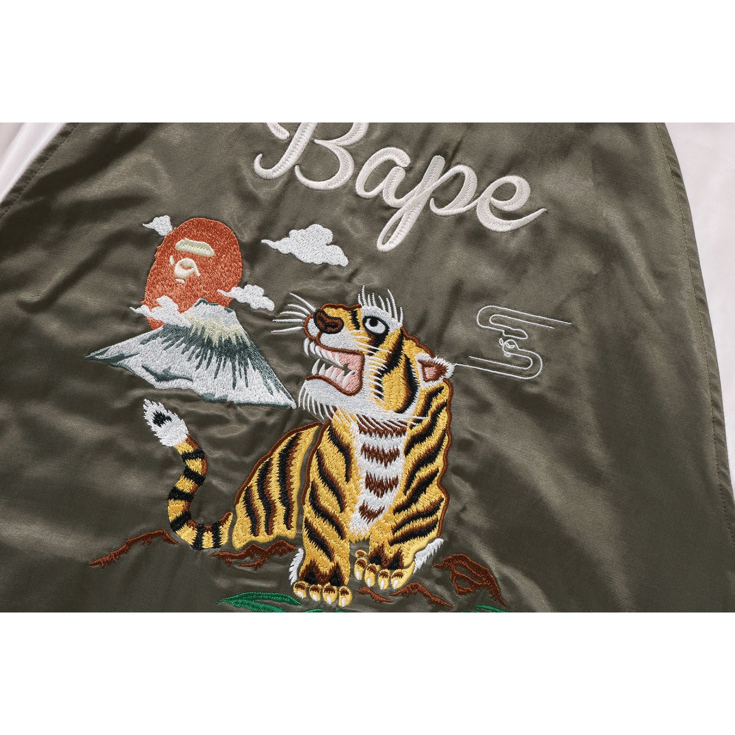 BAPE SOUVENIR JACKET MENS us.bape